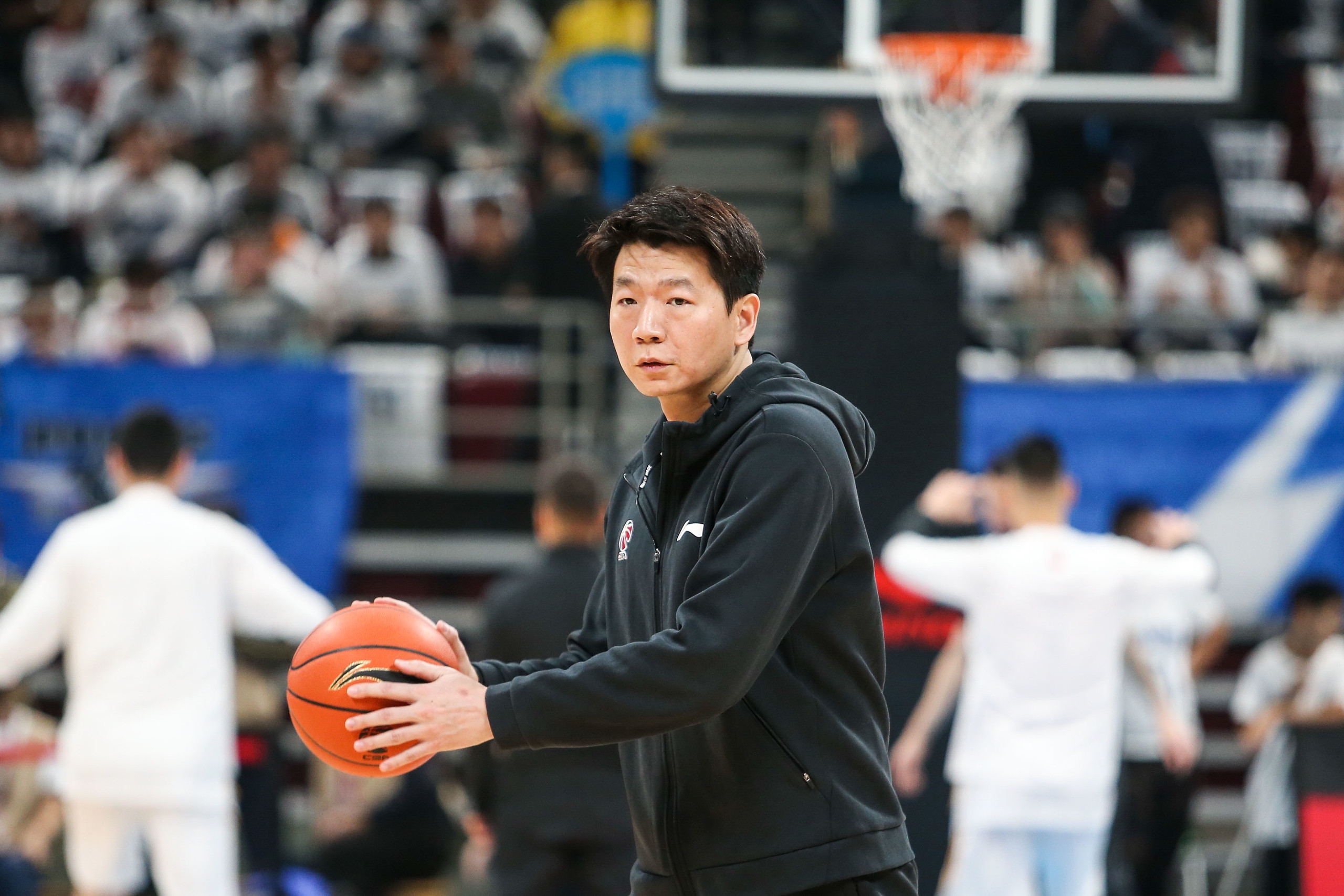 篮球规则保护网是什么_篮球保护网规则_篮球规则版本