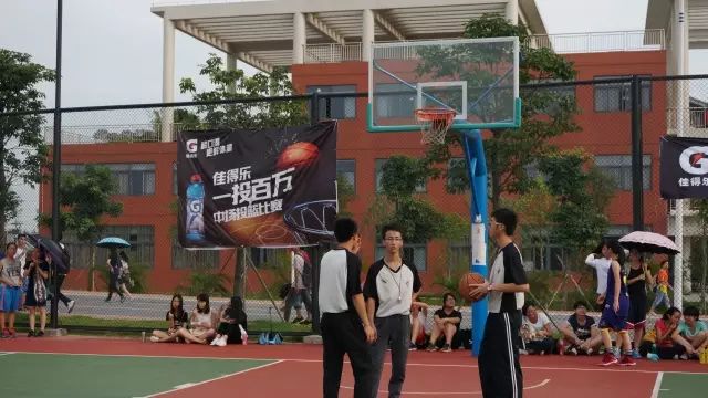 3人篮球赛规则_篮球比赛规则是_篮球规则rsbq