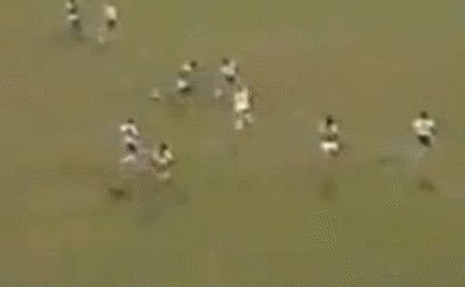 足球退役年龄最大的球员_足坛退役球星_历史足球球星退役年龄最小