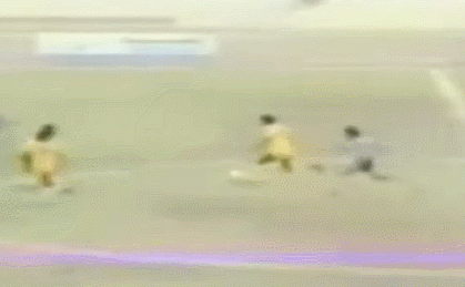 足坛退役球星_历史足球球星退役年龄最小_足球退役年龄最大的球员
