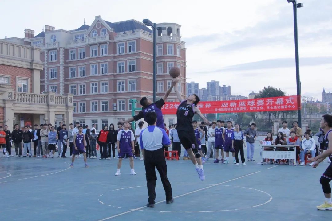 篮球赛抢球规则_篮球抢球技巧有哪些_篮球抢球规则图片