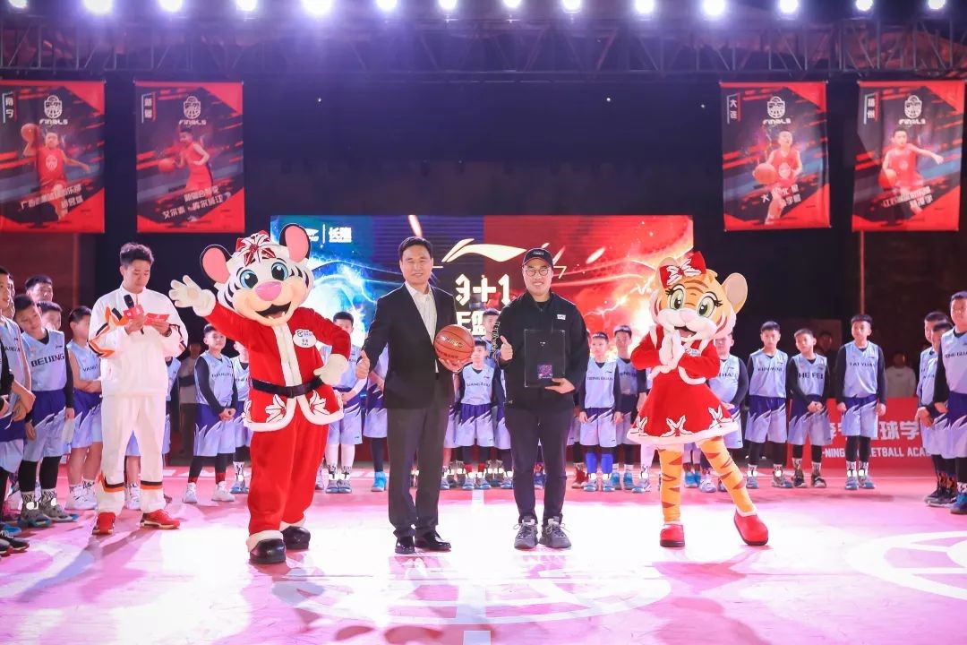 龙岩篮球联赛3v3冠军_篮球联赛龙岩冠军3v3赛程_篮球联赛龙岩冠军3v3视频