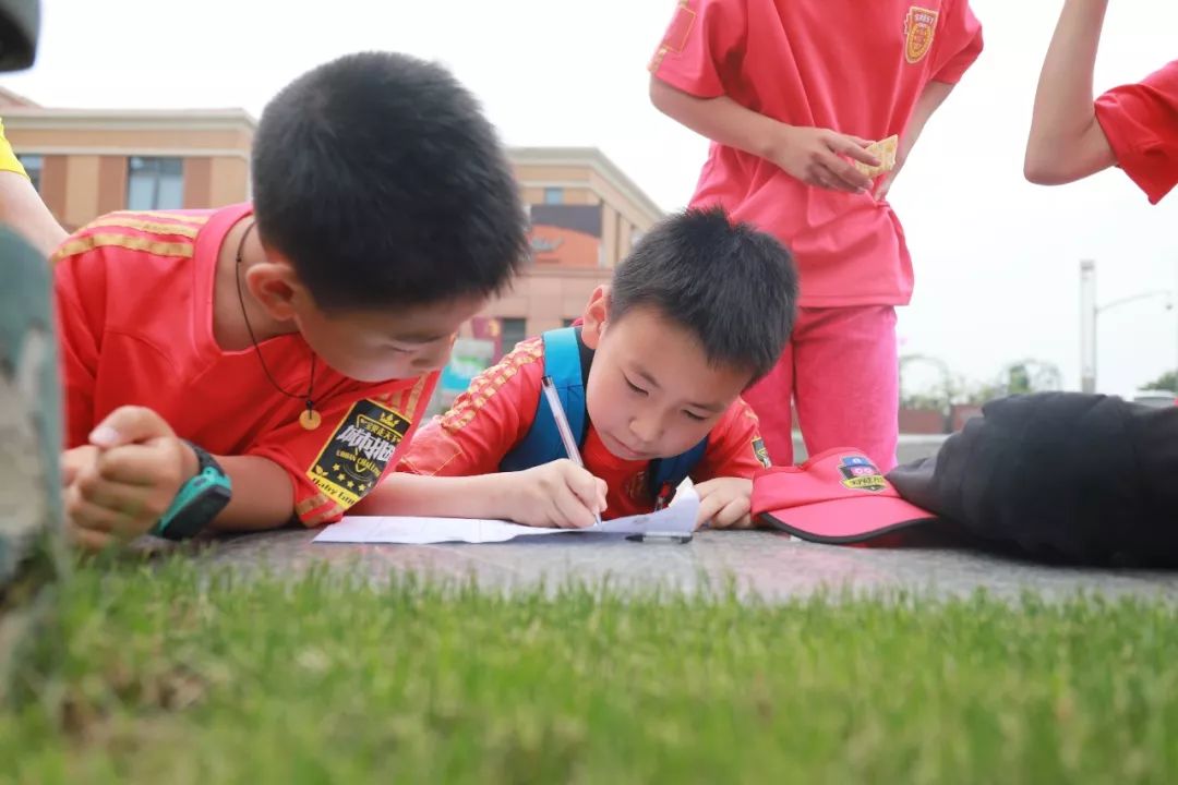 定向运动是什么_定向运动是什么体育项目_定向运动