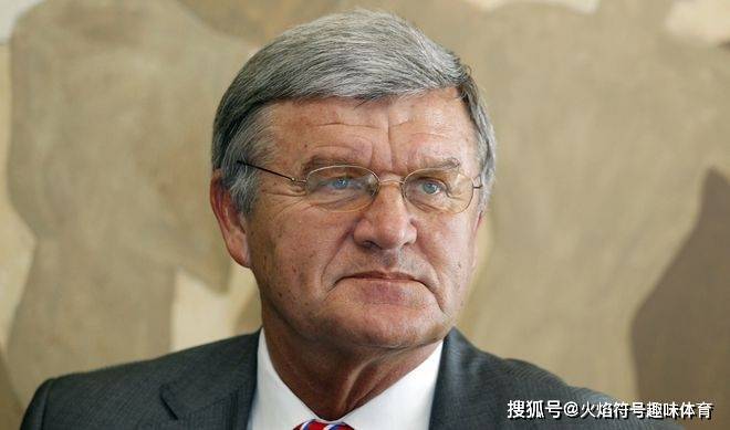 足球弱国有哪些_足球历史强队打弱队输的比赛_历史上最弱的足球国家队员